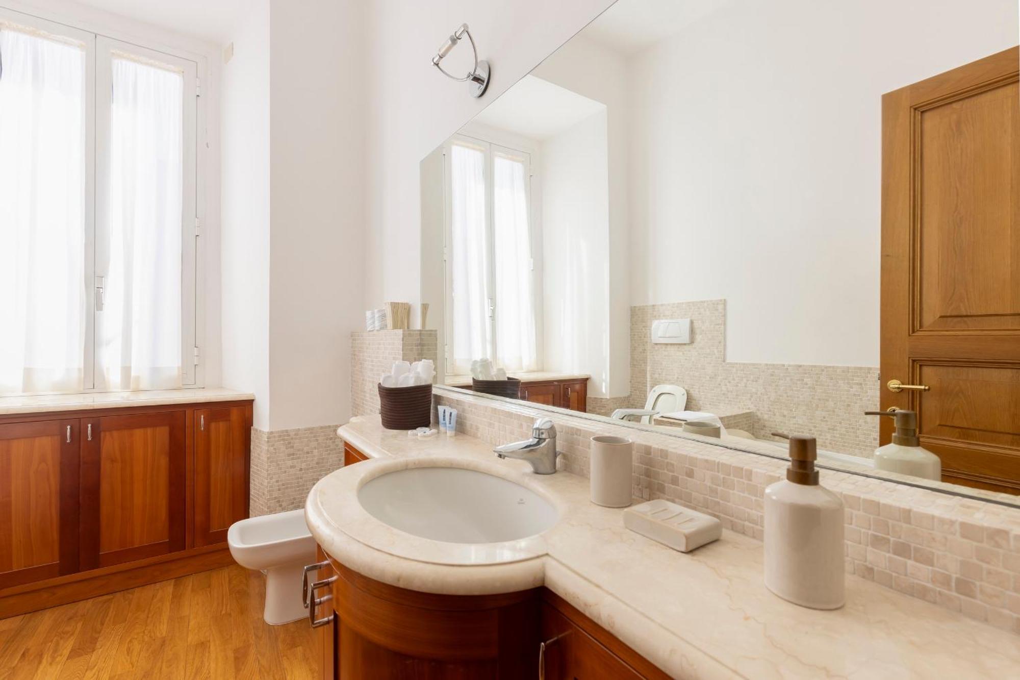 Pantheon Suites In Rome Exterior photo